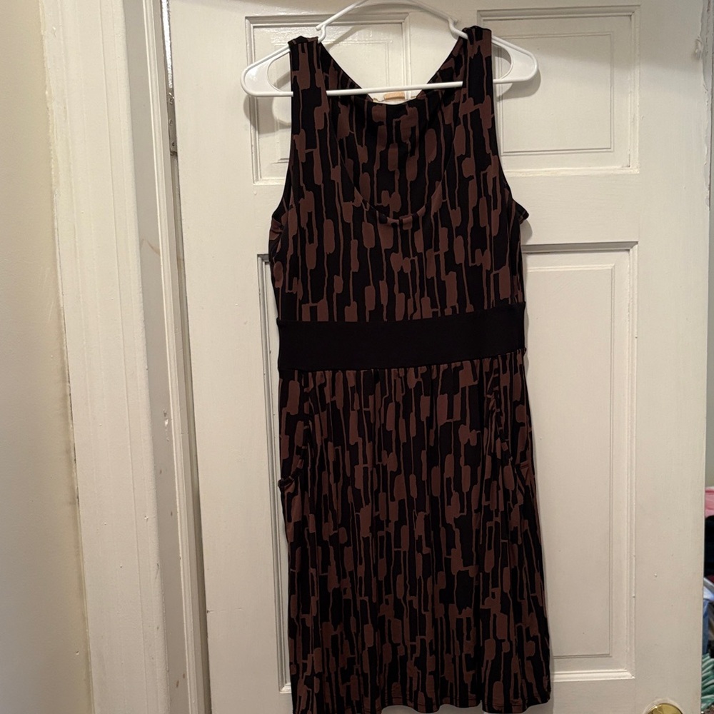 Michael Kors Sleeveless Black and Brown Patterned Dress